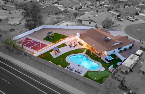 Sleeps 18 Private Pool & Hot Tub Playground - Photo 6