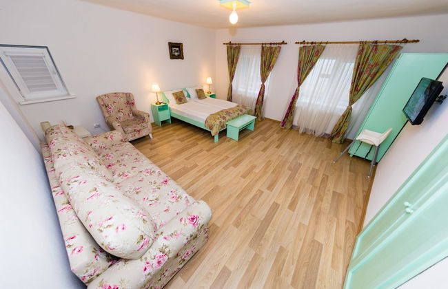 Tischler Apartment & Studio - Foto 17