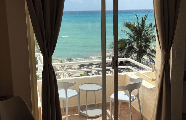 Luciana Hotel & Beach Club - Photo 33