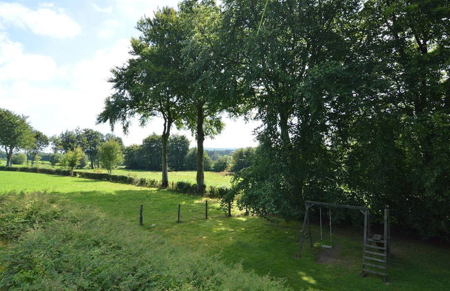 Chalet in Ovifat Near Ski Slopes - Photo 23