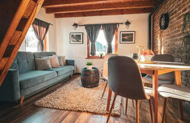 WoodenHouse with two Apartments - Foto 13