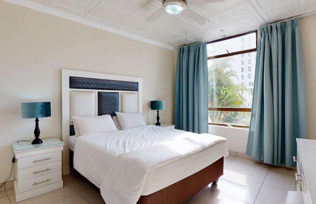 Breakers Resort by Top Destinations - Photo 28