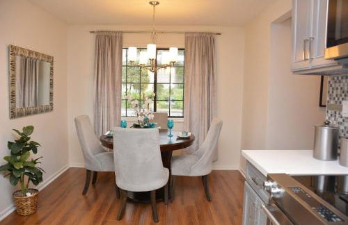 Sonoma Hideaway 3BD 2,5 BATH, Beautiful Patio and Garden - Foto 25