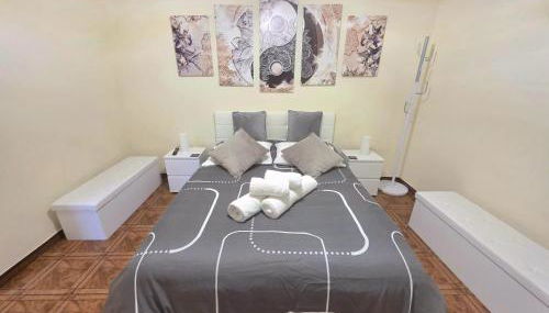 Cozy Santana House Near Pico Ruivo, Perfect Base for Levadas & Hiking Trails - Foto 5, towels, storage, wardrobe