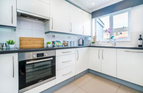 Monmouth House Aylesbury Premier Quality Accommodation For Larger Families Contractors And Professionals Sleeps Up to 6 Guests - Foto 57