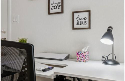 Stroll to the Dome: Sleek 1BR near Downtown - Foto 14