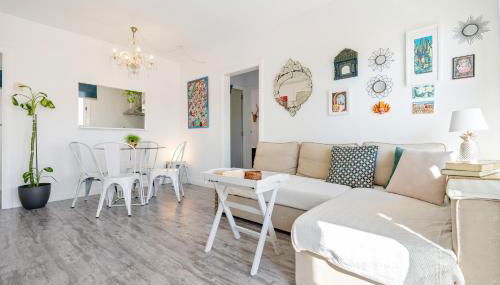 Hauzify I Apartament Zulú Cubelles - Foto 2