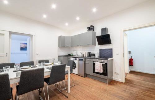 Monteurwohnung-in-Villa-8-Betten-WLAN-TV-Einbaukueche-Ahrensburg-Zentrum-Naehe-Hamburg-AGRP1201 - Photo 14