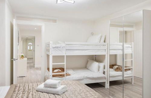 Modern 2 Bed Gem Southend on Sea Free parking - Foto 6