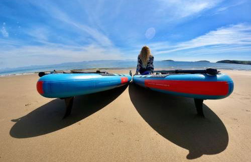 Beach Front Apartment - Photo 23