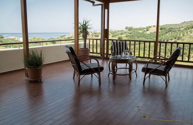 Alexandra Villa Stalos - Foto 1