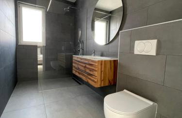 Exclusive Seafront Suite with jacuzzi - Foto 41