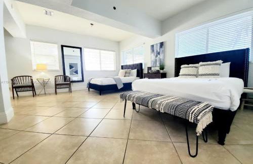 Oceanfront Luxury Villa 5Bedroom and 4Bath Beach Access - Photo 24