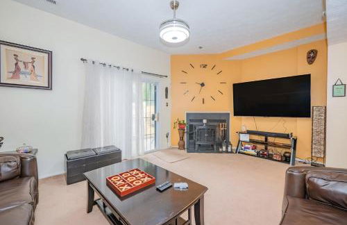 1Bedroom Newly Renovated Basement Suite with Parking - Foto 5