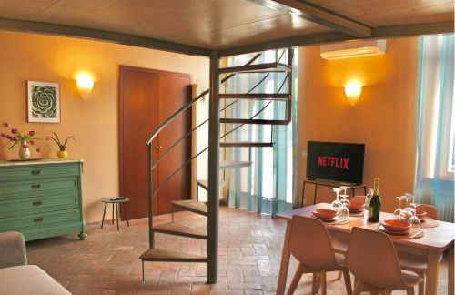 The Painter's Nest with Private Lake Garden - Photo 12