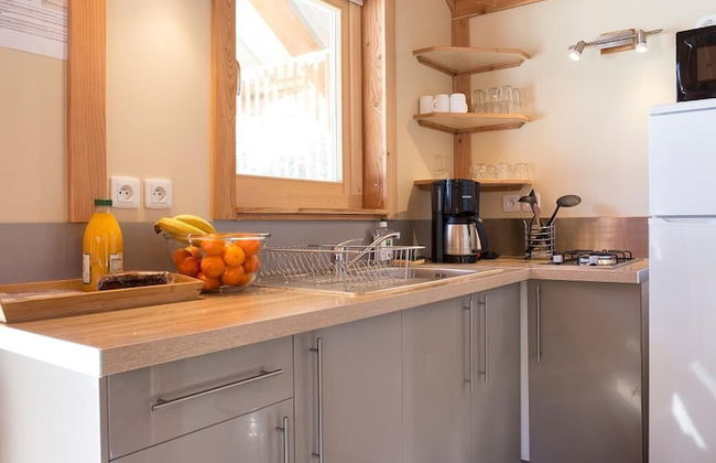 Huttopia Divonne - Foto 10