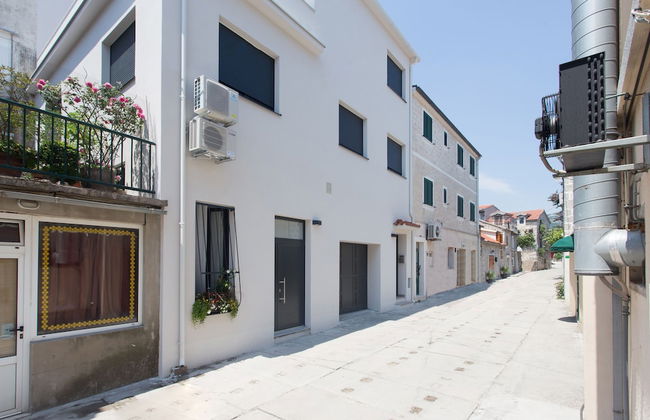 Beautiful, Modern Apartment Near the Sea, Croatia - Foto 23