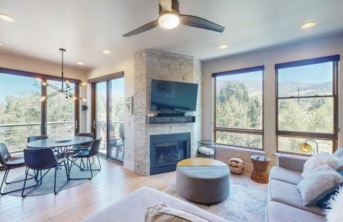 Blue River Condo Unit 3301 - Foto 1