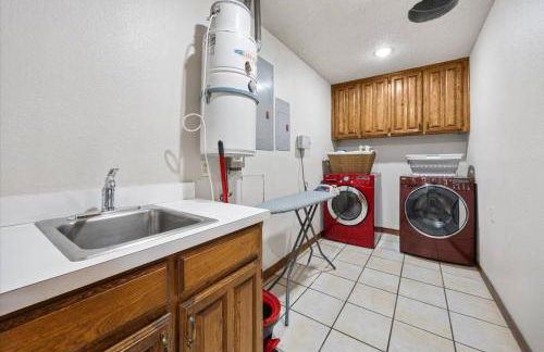 Texas Country Oasis | Near Stockyards & Arlington - Photo 19