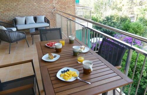 Luminoso apartamento Coma-ruga a 3 min de la playa - Foto 16