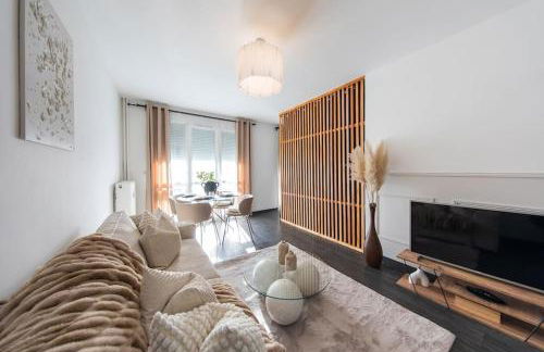 CineHome - 5 min Tours centre-Parking/Tram au pied - Photo 3