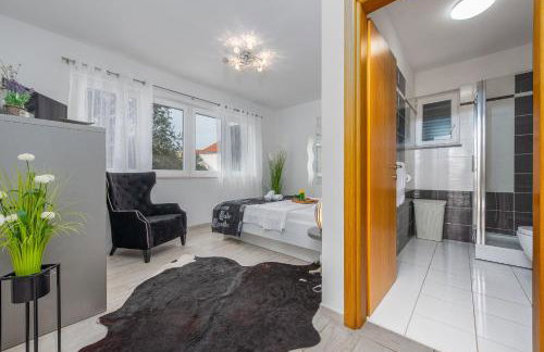 Villa Ivan ZadarVillas - Photo 20