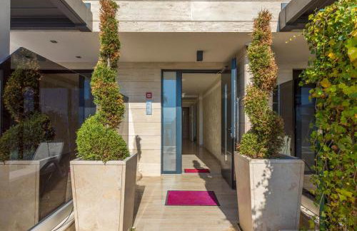 BEACH FRONT VILLA FRAN - DELUXE PENTHOUSE SUITE with private pool - Foto 9