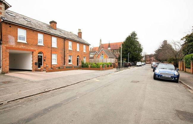 Room in Apartment - 12 Helena Luxury Serviced Apartment - Photo 28