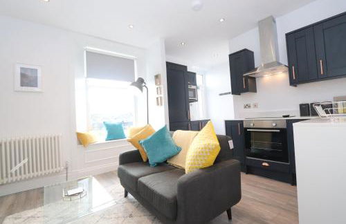 Dollar Apartments-39 Bridge Street - Photo 2