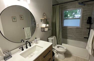 Siesta Beach Getaway - Minutes to Beach, Shops, Dining - Foto 54