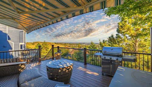 Mountain Retreat with Hot Tub & Views - Foto 3