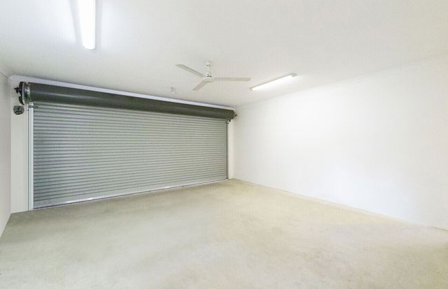 ZENHOUSE STYLISH - 3BR Home near Shops - Foto 16