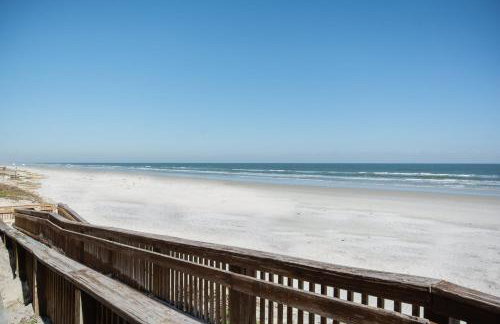 Oceanfront Sunrise Overlooking Pool Walk to shopping dining Sunrise 805 - Foto 20