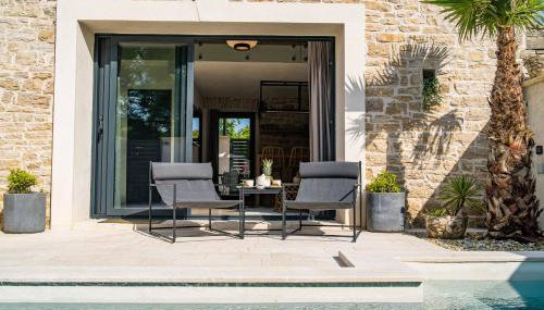 Stone House with pool Poeta - Foto 1