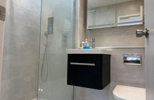 300m to Fitzwilliam museum 3 en-suites double bedroom Victoria house - Foto 5