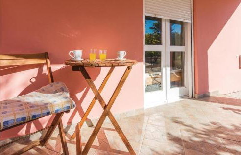 Three-Bedroom Holiday Home In Sikovo - Foto 4