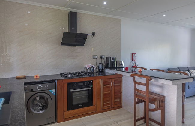 Yvon's Tropical Villa - Foto 22