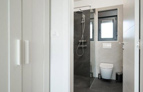 NEW Villa Artec with Sea View - Foto 30