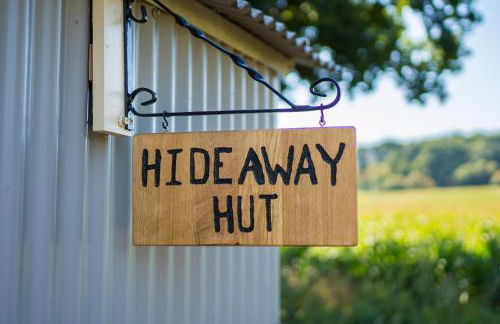 The Hideaway Hut - 1 Bed Shepherds Hut - Hereford - Photo 57