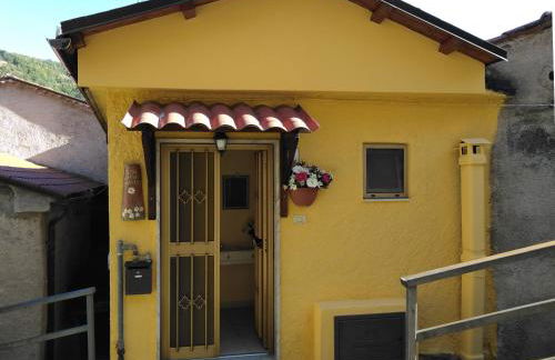 Casa Vacanze Margherita - Sasso di Castalda - Foto 1