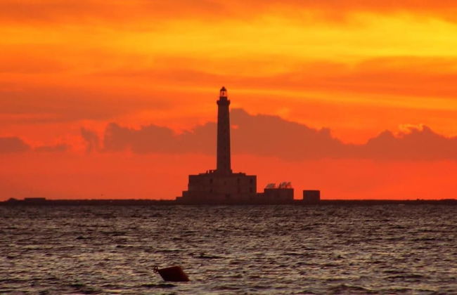 Cozy Retreat Near Baia Verde Beaches - Foto 10