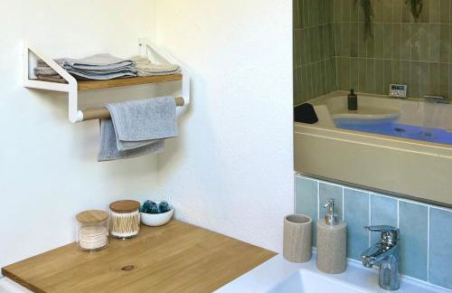 L 'Écrin - Balnéo & Cinéroom - Foto 13