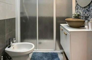 Stylish and Spacious Studio -4 minutes walk to Beach - Photo 22