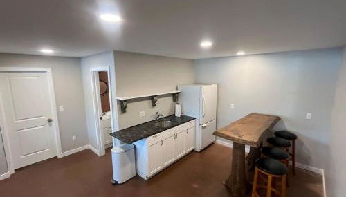 Waterfront In Law Suite on Wolf Pond - Foto 2, stove, minibar