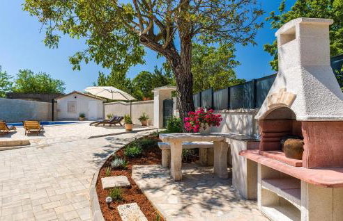 Gorgeous Home In Sajini - Foto 8