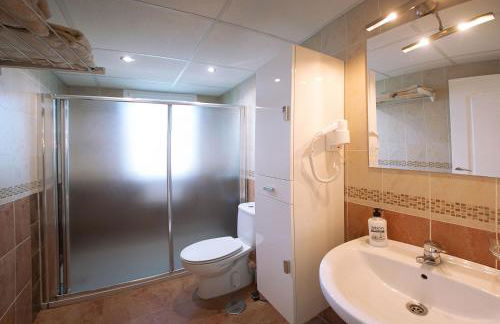 Luxury apartment in Los Boliches, Fuengirola - Photo 9