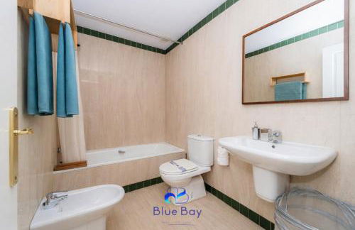 Al Alba Townhouse with Community Pool and Padel - Foto 36