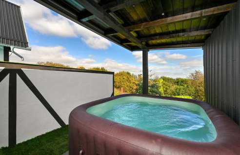 Lovely Home In Kunovec Breg With Sauna - Photo 3