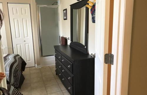 Walk to the Beach at Sunny Isles - Foto 24