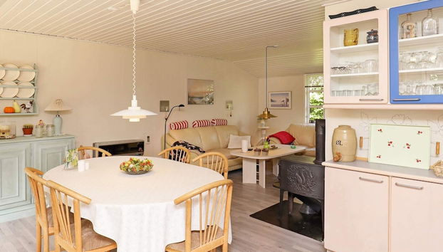 Radiant Holiday Home in Glesborg near Sea - Photo 3, Intérieur